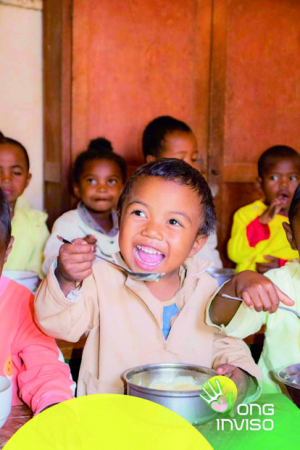 Lutte contre la malnutrition - Des repas chauds pour des milliers d’élèves