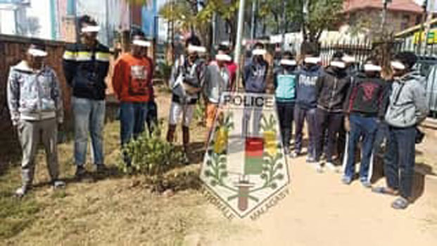 Non-respect des gestes barrières à Ankadifotsy - 31 personnes arrêtées